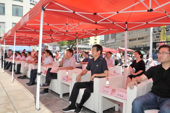 1655693177109959.jpg 3京東電器城市旗艦店蕪湖華億廣場店開業.jpg